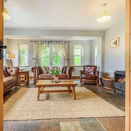 Hébergement de vacances 3 Bed In Thornthwaite Sz080