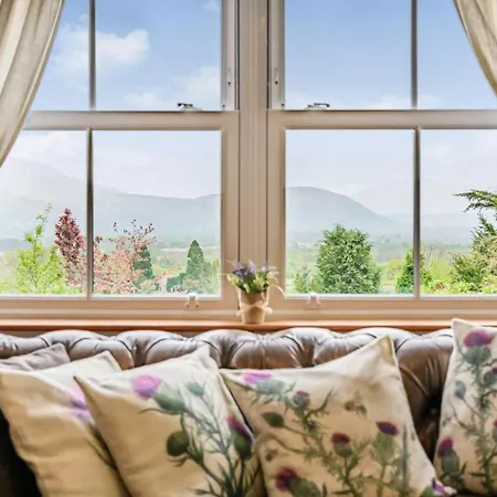 3 Bed In Thornthwaite Sz080 * Braithwaite