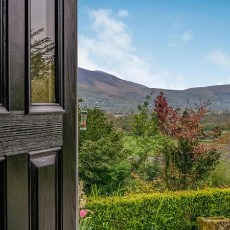 Hébergement de vacances 3 Bed In Thornthwaite Sz080